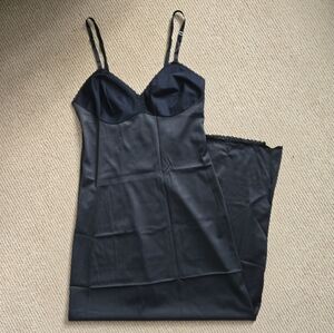 Vintage Vanity Fair Nylon Slip